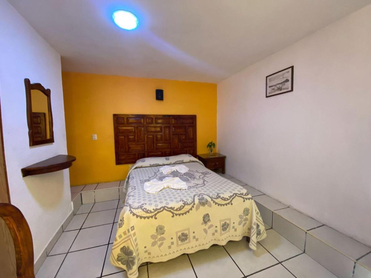 Hotel Camelinas Area Blanca Pátzcuaro Dış mekan fotoğraf