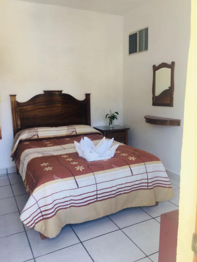 Hotel Camelinas Area Blanca Pátzcuaro Dış mekan fotoğraf