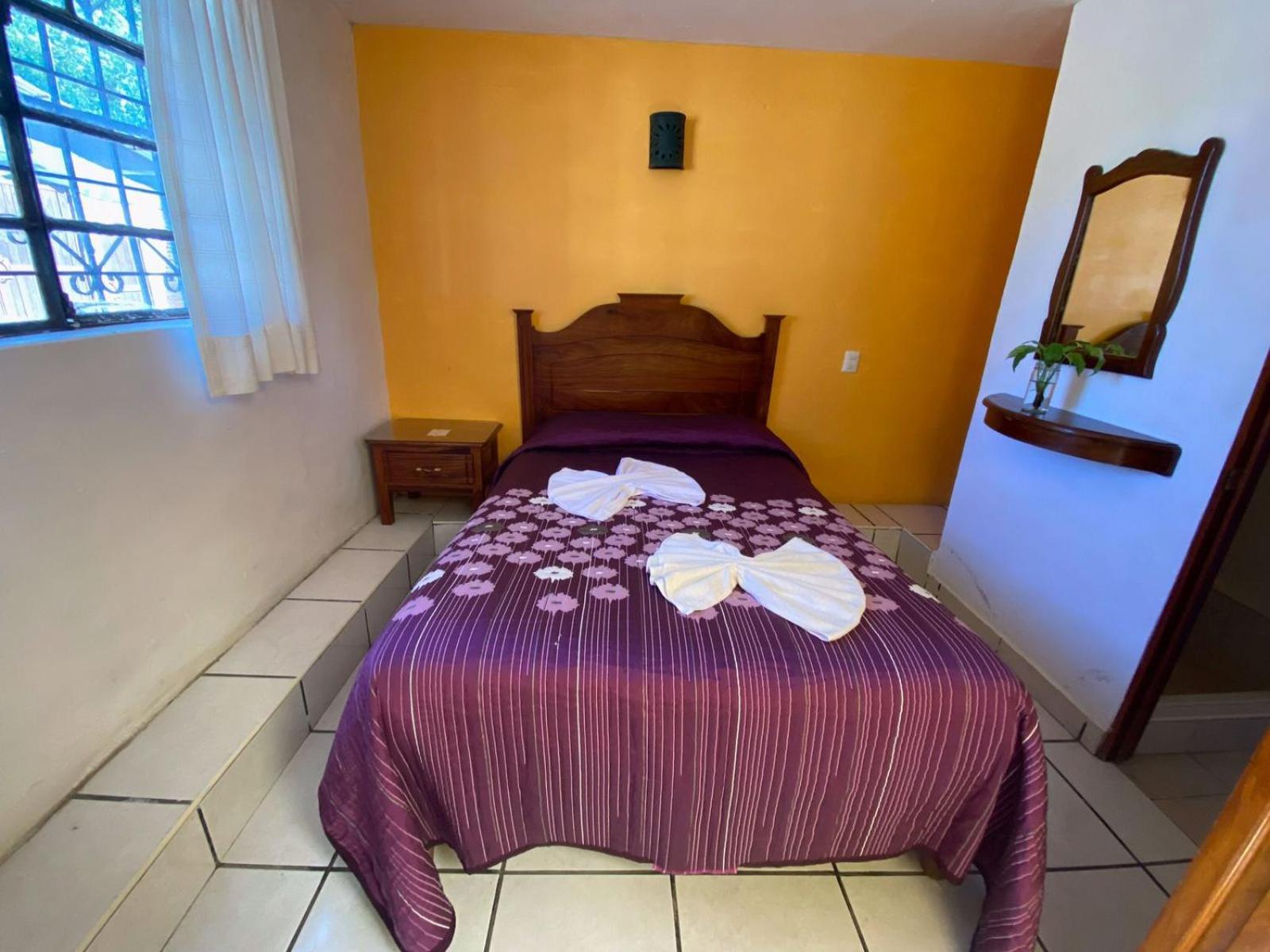 Hotel Camelinas Area Blanca Pátzcuaro Dış mekan fotoğraf